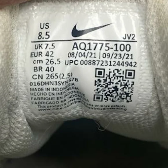 ⭐SALE⭐ :Nike Ebernon Triple White Low - 8.5 M - Picture 5 of 5